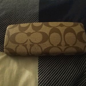 Coach sunglasses case